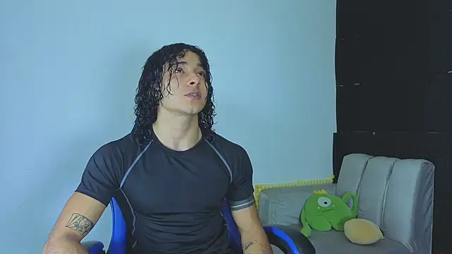 Snapshot of Demitryo chatting on 29, 9, 2025 Demitryo online show from 29, 9, 2025