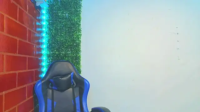 Demitryo online show from 4, 3, 2026