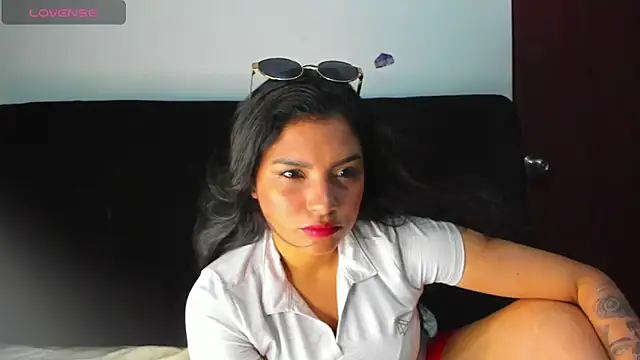 lolaa staars online show from 13, 5, 2026