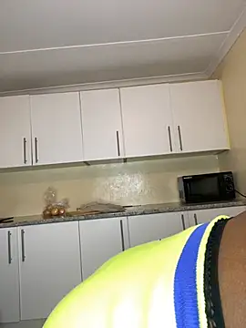 Snapshot of DarkBerry87 chatting on 29, 11, 2025 DarkBerry87 online show from 29, 11, 2025