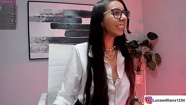 Snapshot of luna_willians chatting on 13, 3, 2025 luna willians online show from 13, 3, 2025