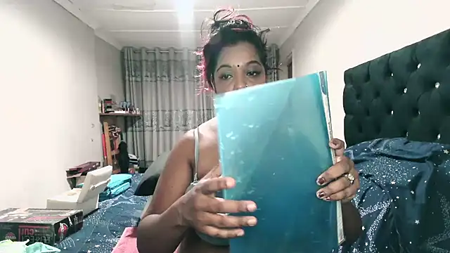 Indianmayaxoxo online show from 20, 12, 2025