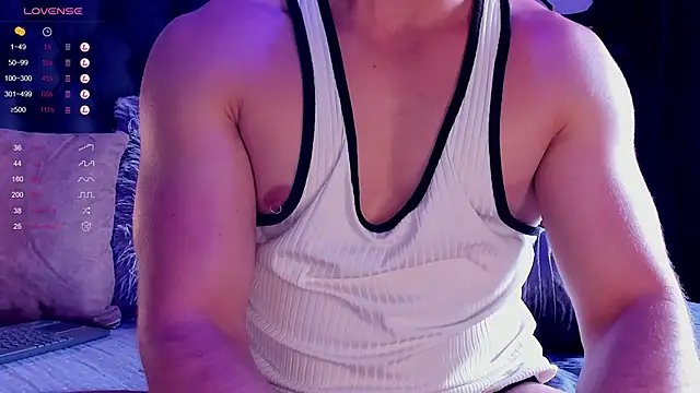 Snapshot of ADAM_BOUTON_ chatting on 19, 3, 2025 ADAM BOUTON online show from 19, 3, 2025