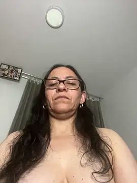 Freya Artemisa online show from 11, 3, 2025