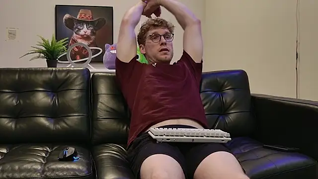 Snapshot of BlueEyedTallGuy94 chatting on 30, 9, 2025 BlueEyedTallGuy94 online show from 30, 9, 2025