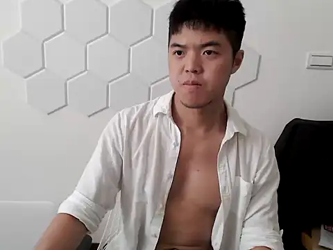 TheDarkPrix online show from 7, 10, 2025