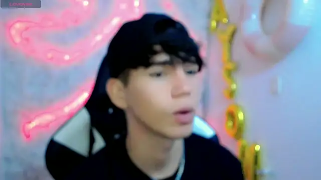 Snapshot of Tayson_Rivers chatting on 1, 10, 2025 Tayson Rivers online show from 1, 10, 2025