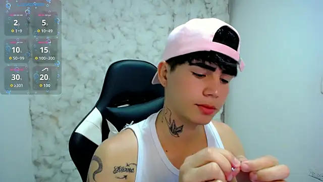 Snapshot of Tayson_Rivers chatting on 15, 11, 2025 Tayson Rivers online show from 15, 11, 2025