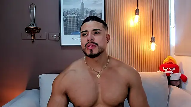 Snapshot of ApoloMakris chatting on 29, 9, 2025 ApoloMakris online show from 29, 9, 2025