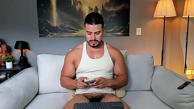Snapshot of ApoloMakris chatting on 1, 7, 2026 ApoloMakris online show from 1, 7, 2026