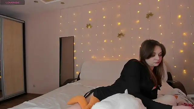 May Flower online show from 23, 3, 2026