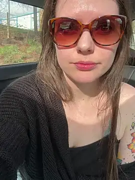 Snapshot of Ragdoll131 chatting on 1, 3, 2025 Ragdoll131 online show from 1, 3, 2025