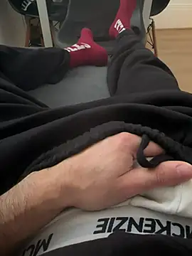 Snapshot of XMenX24 chatting on 8, 12, 2024 XMenX24 online show from 8, 12, 2024