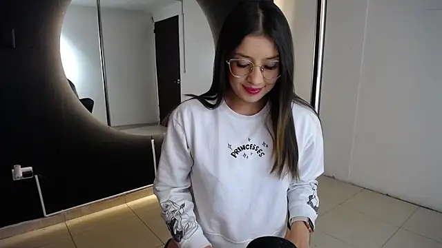 Snapshot of Emma_Lombardi chatting on 9, 2, 2025 Emma Lombardi online show from 9, 2, 2025