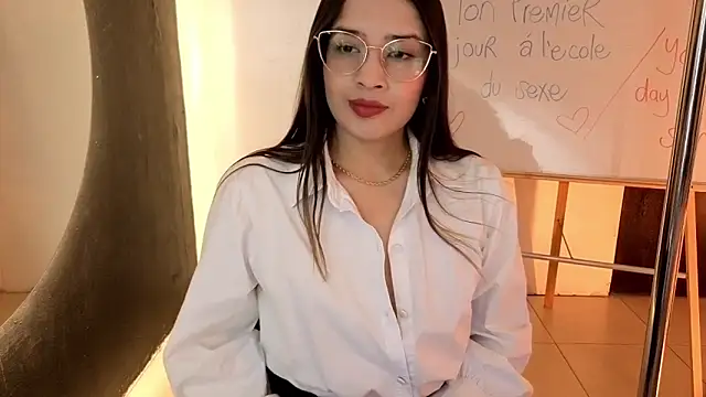 Snapshot of Emma_Lombardi chatting on 26, 9, 2025 Emma Lombardi online show from 26, 9, 2025