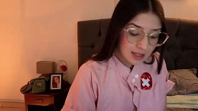 Snapshot of Emma_Lombardi chatting on 15, 10, 2025 Emma Lombardi online show from 15, 10, 2025