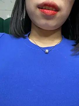 Snapshot of Bella_babei01 chatting on 11, 1, 2025 Bella babei01 online show from 11, 1, 2025