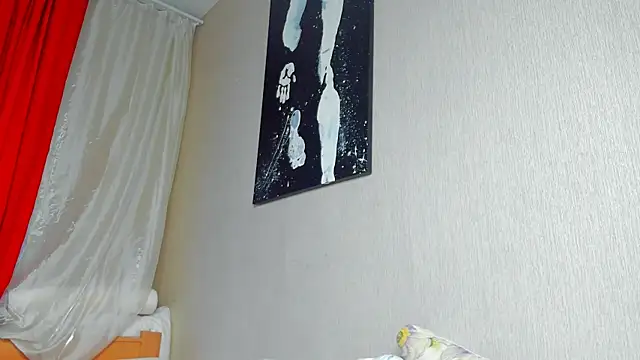 Snapshot of foxy_blond chatting on 30, 9, 2025 foxy blond online show from 30, 9, 2025