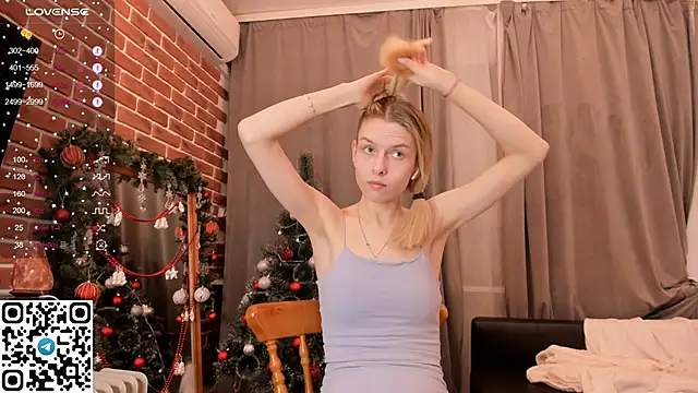 Snapshot of tyty_piupiu chatting on 21, 1, 2025 tyty piupiu online show from 21, 1, 2025