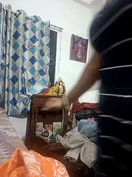 riya kumari0 online show from 6, 12, 2024