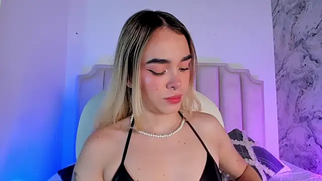 Snapshot of Lucy_Vega chatting on 21, 1, 2025 Lucy Vega online show from 21, 1, 2025