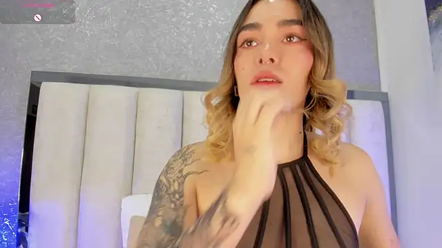 Snapshot of Lucy_Vega chatting on 11, 9, 2025 Lucy Vega online show from 11, 9, 2025