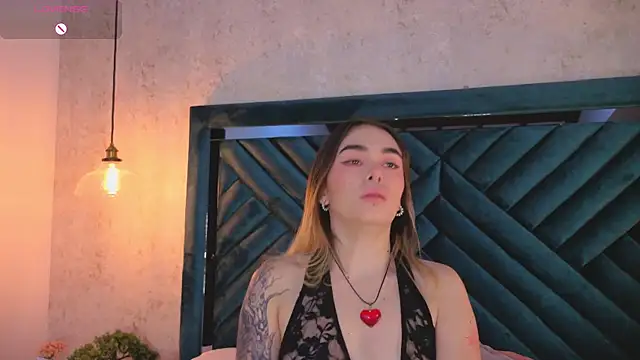 Snapshot of Lucy_Vega chatting on 8, 10, 2025 Lucy Vega online show from 8, 10, 2025