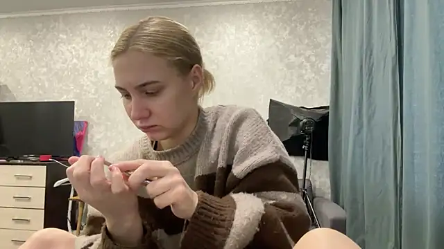 AnneBall online show from 13, 1, 2025