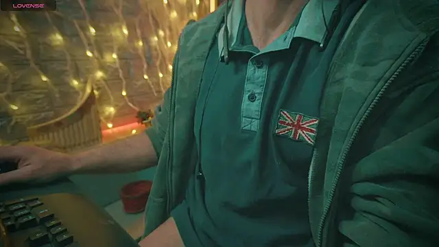 Snapshot of alex-volo chatting on 20, 12, 2024 alex-volo online show from 20, 12, 2024