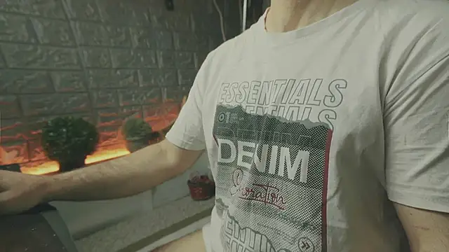 Snapshot of alex-volo chatting on 10, 10, 2025 alex-volo online show from 10, 10, 2025