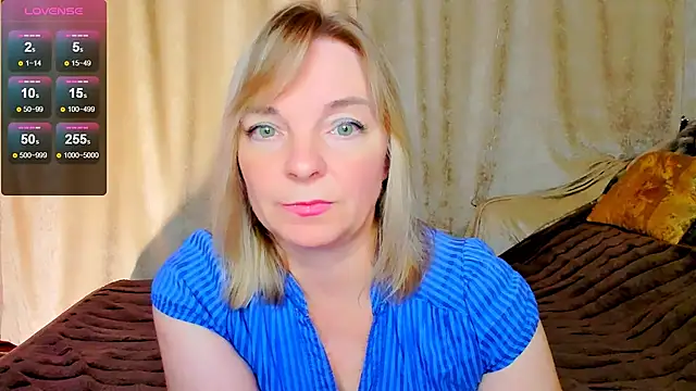 Regina  blue online show from 12, 9, 2025