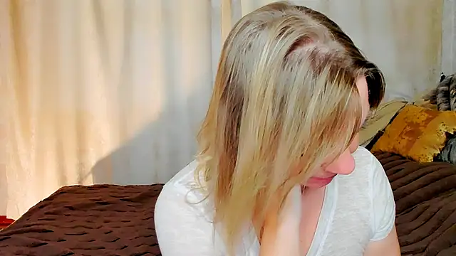 Regina  blue online show from 19, 9, 2025