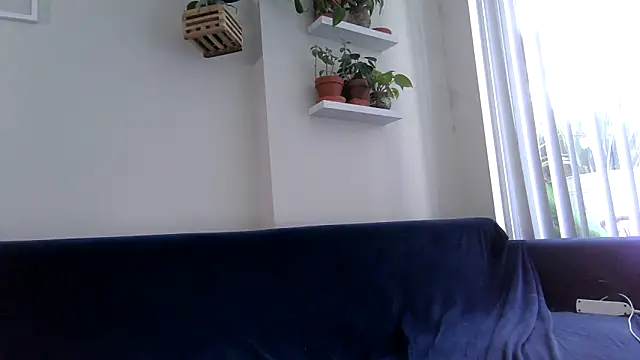 Snapshot of badblondebunny chatting on 18, 9, 2025 badblondebunny online show from 18, 9, 2025