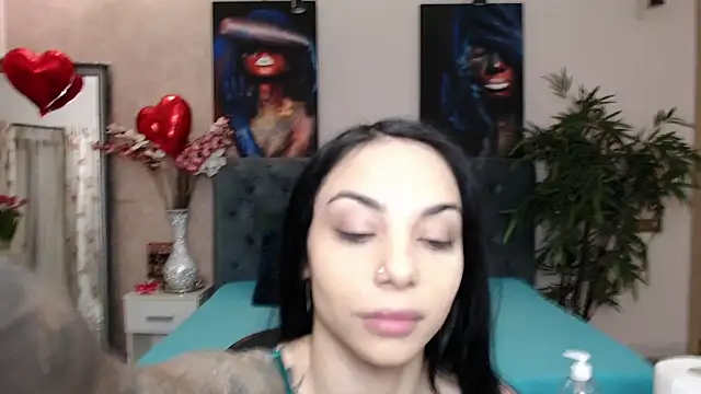 MissJuliax online show from 28, 2, 2025