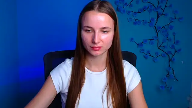 Eva Janee online show from 23, 7, 2026
