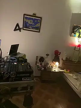 Snapshot of PutaNieves1983 chatting on 9, 9, 2025 PutaNieves1983 online show from 9, 9, 2025