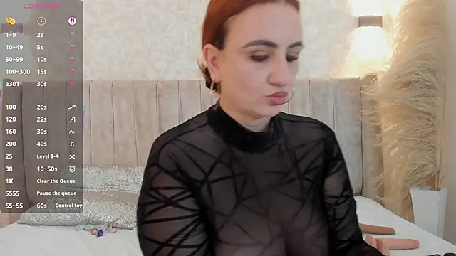 mia lourence online show from 19, 10, 2025