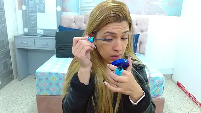 Snapshot of EvaaLovia1 chatting on 21, 3, 2025 EvaaLovia1 online show from 21, 3, 2025