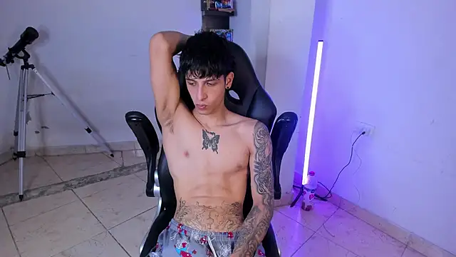 Snakebutterfly online show from 7, 1, 2026