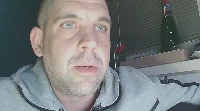 YouWantMe666 online show from 10, 2, 2025