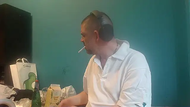 YouWantMe666 online show from 20, 5, 2026