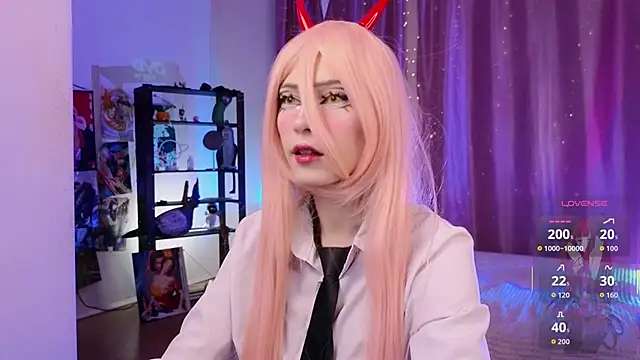 Snapshot of Carolina_Leep chatting on 8, 2, 2026 Carolina Leep online show from 8, 2, 2026