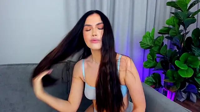 Snapshot of sexyangeloux chatting on 5, 10, 2025 sexyangeloux online show from 5, 10, 2025