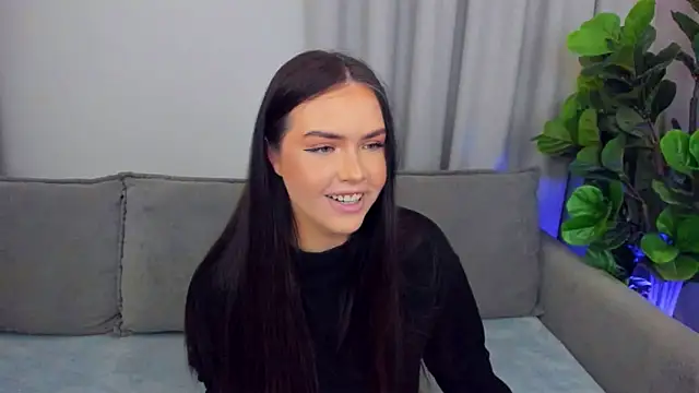 Snapshot of sexyangeloux chatting on 10, 5, 2026 sexyangeloux online show from 10, 5, 2026