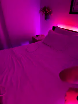 Snapshot of boytoyfrindles chatting on 26, 11, 2025 boytoyfrindles online show from 26, 11, 2025