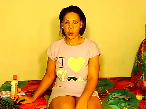 Snapshot of White_Porshe chatting on 17, 11, 2025 White Porshe online show from 17, 11, 2025