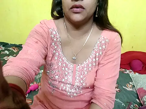 Snapshot of Sexyranibhabhi chatting on 7, 10, 2025 Sexyranibhabhi online show from 7, 10, 2025