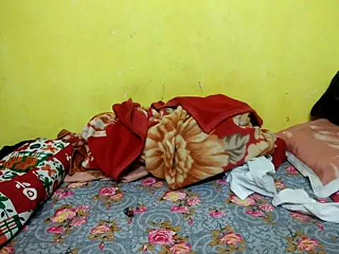 Snapshot of Sexyranibhabhi chatting on 17, 2, 2026 Sexyranibhabhi online show from 17, 2, 2026