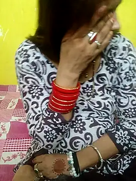 Snapshot of Sexyranibhabhi chatting on 2, 5, 2026 Sexyranibhabhi online show from 2, 5, 2026