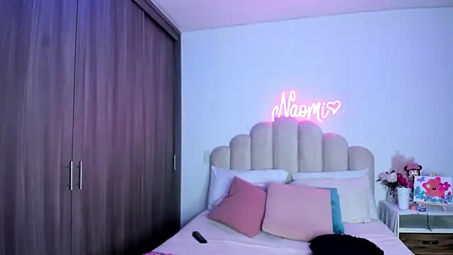 NaomiAsha online show from 3, 2, 2026